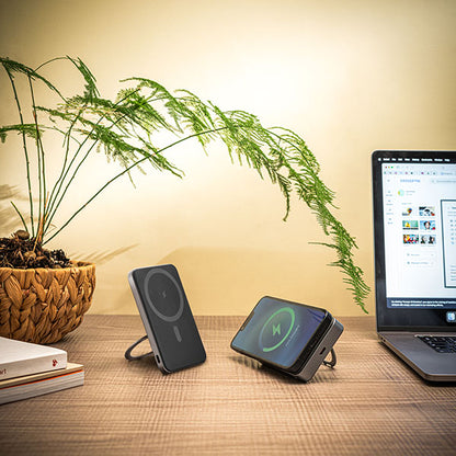 Magnetic 5000mAh Powerbank Stand